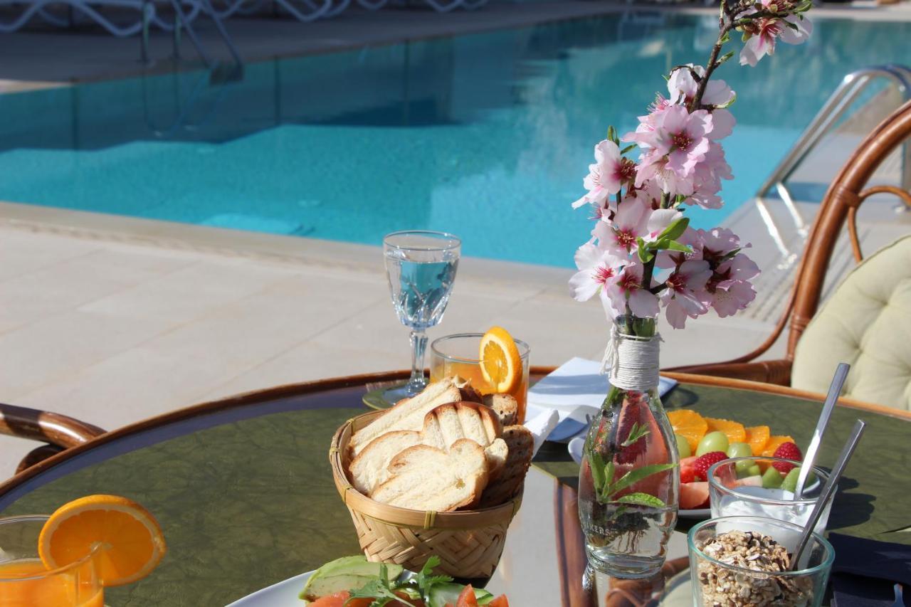 M A S L A P A U Country Hotel - Adults Only Lliber Exterior photo